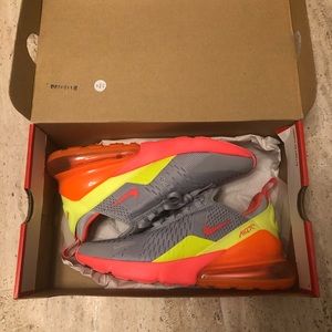 Women’s/Youth Shoes